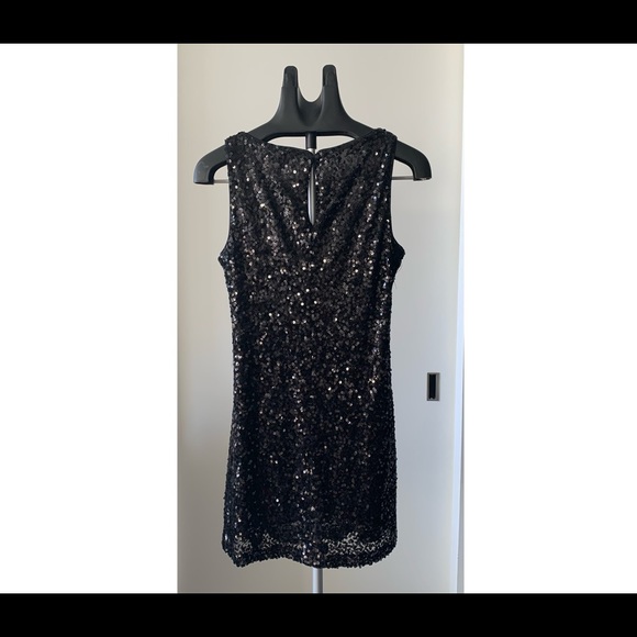 H&M sequin dress - Picture 2 of 3